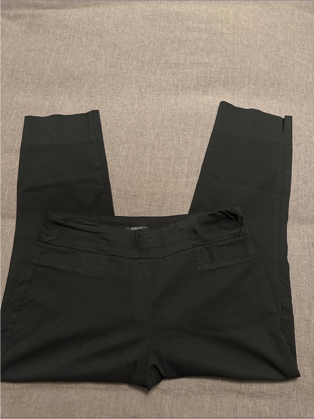 Renuar Women’s Black Pants